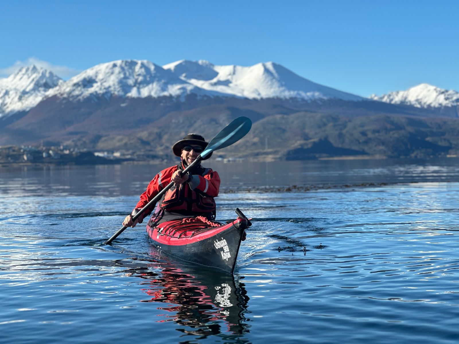 ushuaia sea kayak